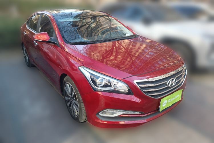 Used Hyundai Mistra 2014 1.8L Automatic Deluxe DLX Model Front Right 45 Deg