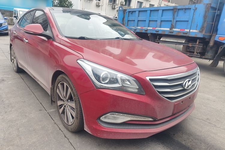 Used Hyundai Mistra 2014 1.8L Automatic Deluxe DLX Model Front Right 45 Deg