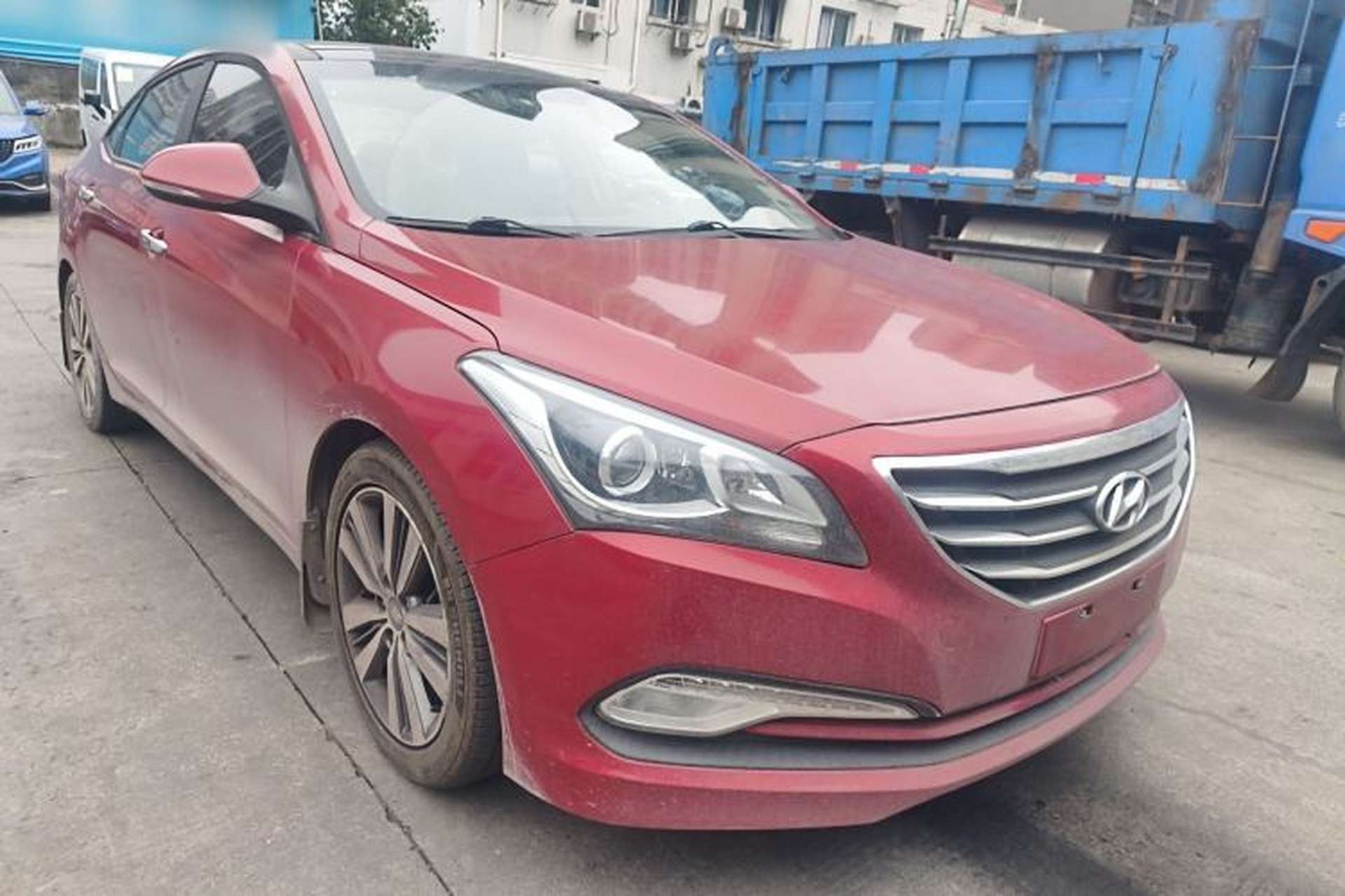 Used Hyundai Mistra 2014 1.8L Automatic Deluxe DLX Model Front Right 45 Deg