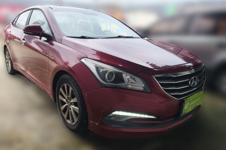 Used Hyundai Mistra 2014 1.8L Automatic Smart GLS Front Right 45 Deg