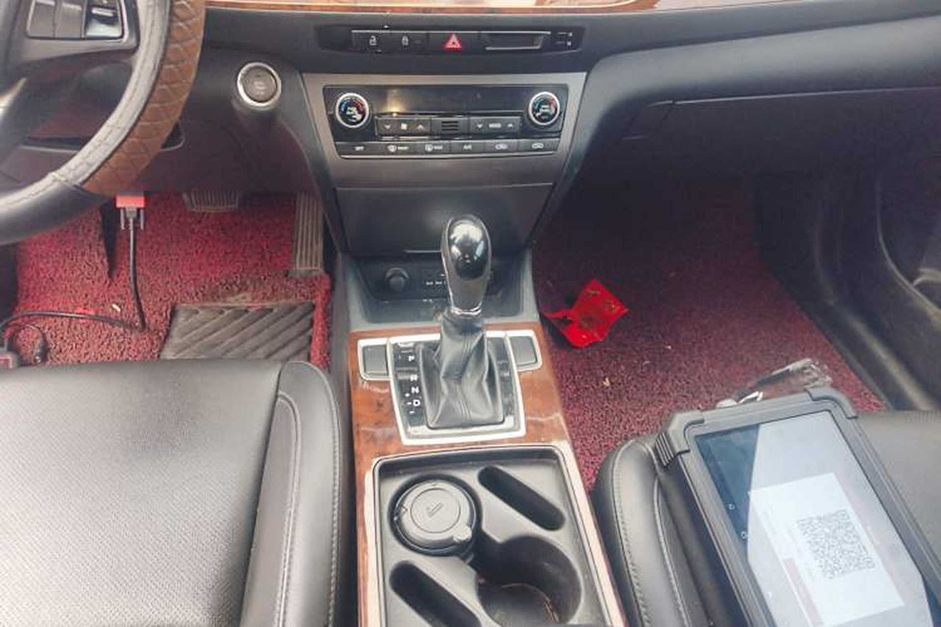 Used Hyundai Mistra 2014 1.8L Automatic Deluxe DLX Model Gear Lever