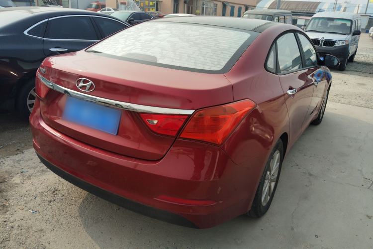 Used Hyundai Mistra 2014 1.8L Automatic Smart GLS Rear Right 45 Deg