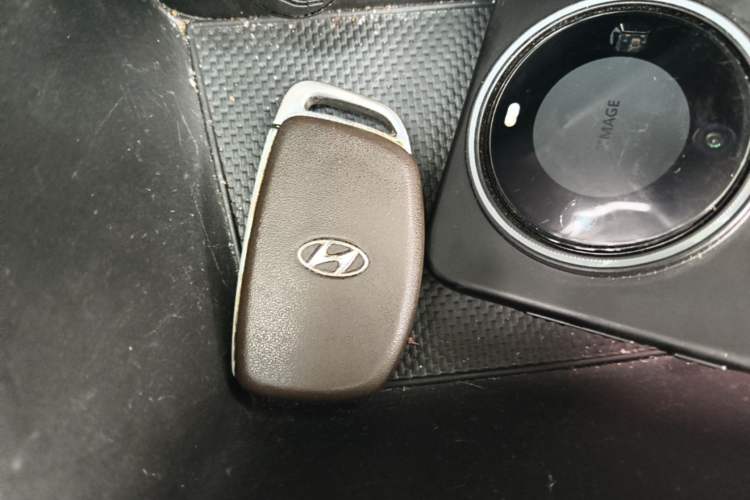 Used Hyundai Mistra 2014 1.8L Automatic Smart GLS Vehicle Key