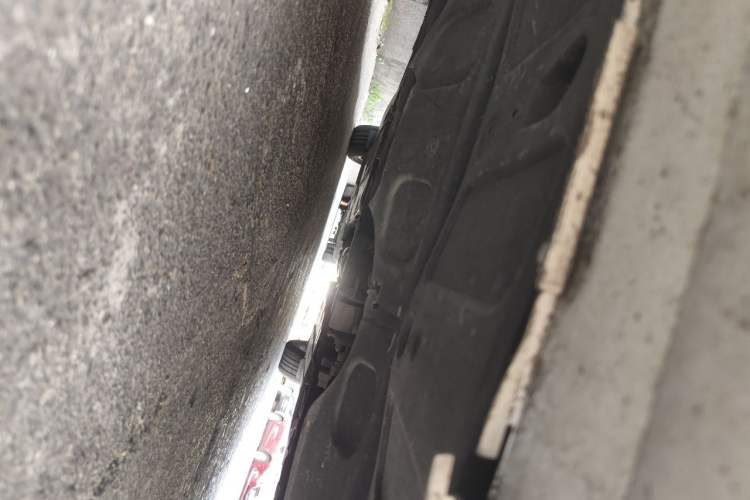 Used Hyundai Mistra 2014 1.8L Automatic Smart GLS Chassis Front