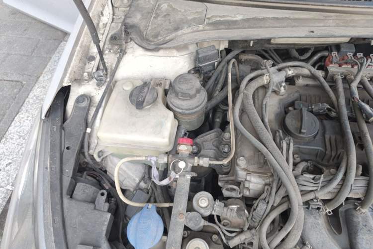 Used Hyundai Mistra 2014 1.8L Automatic Smart GLS Engine Bay Right