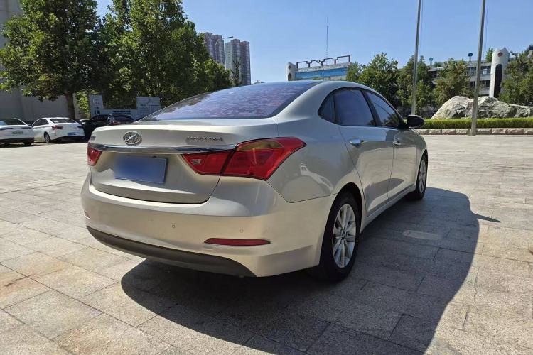 Used Hyundai Mistra 2014 1.8L Automatic Smart GLS Exterior 5