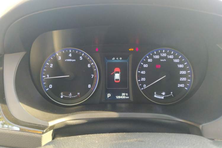 Used Hyundai Mistra 2014 1.8L Automatic Deluxe DLX Model Instrument Cluster