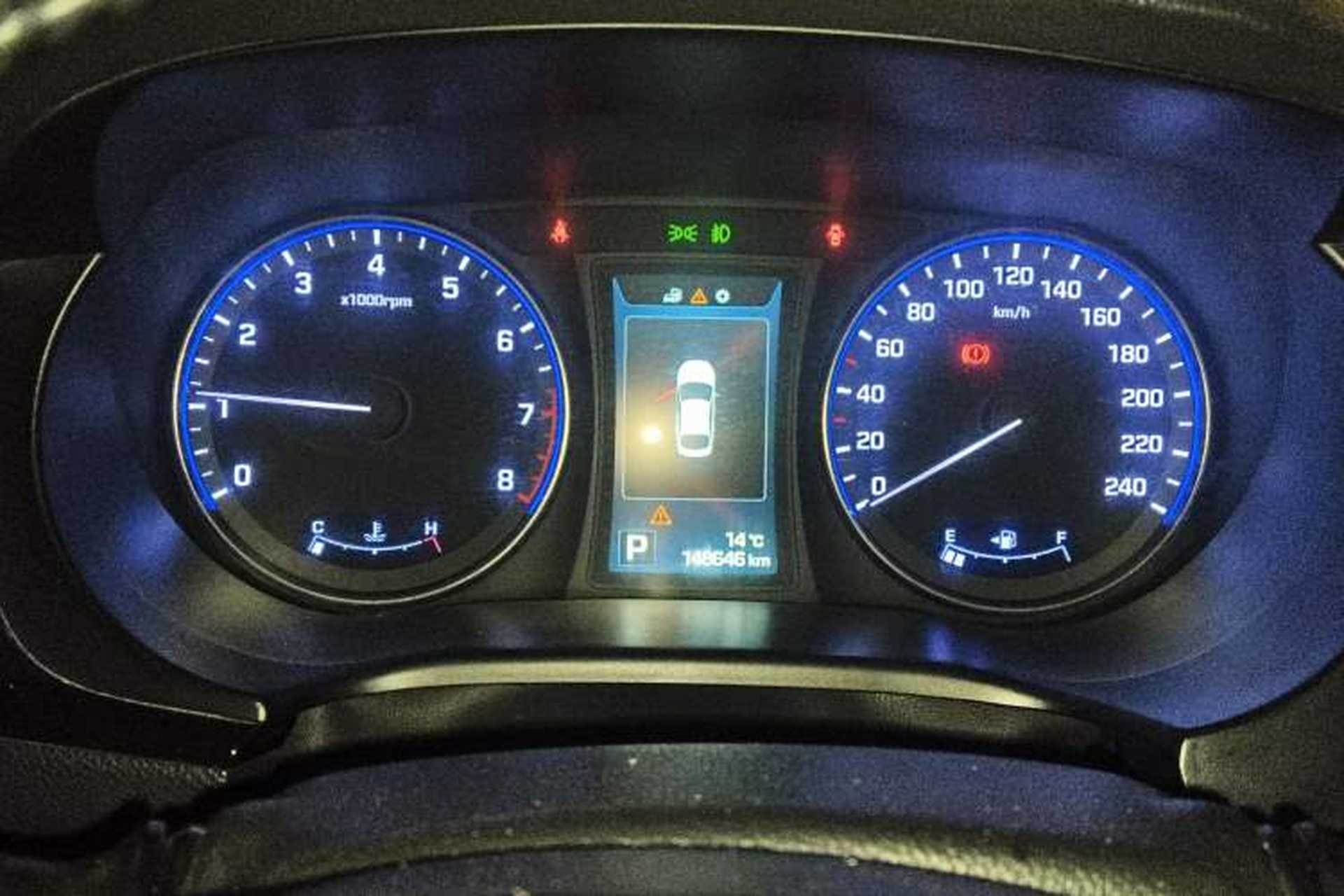 Used Hyundai Mistra 2014 1.8L Automatic Deluxe DLX Model Instrument Cluster