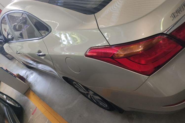 Used Hyundai Mistra 2014 1.8L Automatic Deluxe DLX Model Left Side
