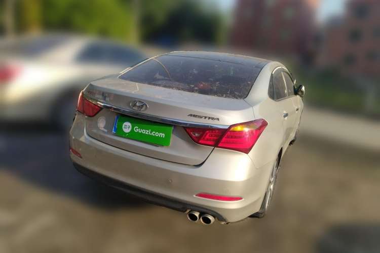 Used Hyundai Mistra 2014 1.8L Automatic Deluxe DLX Model Rear Right 45 Deg
