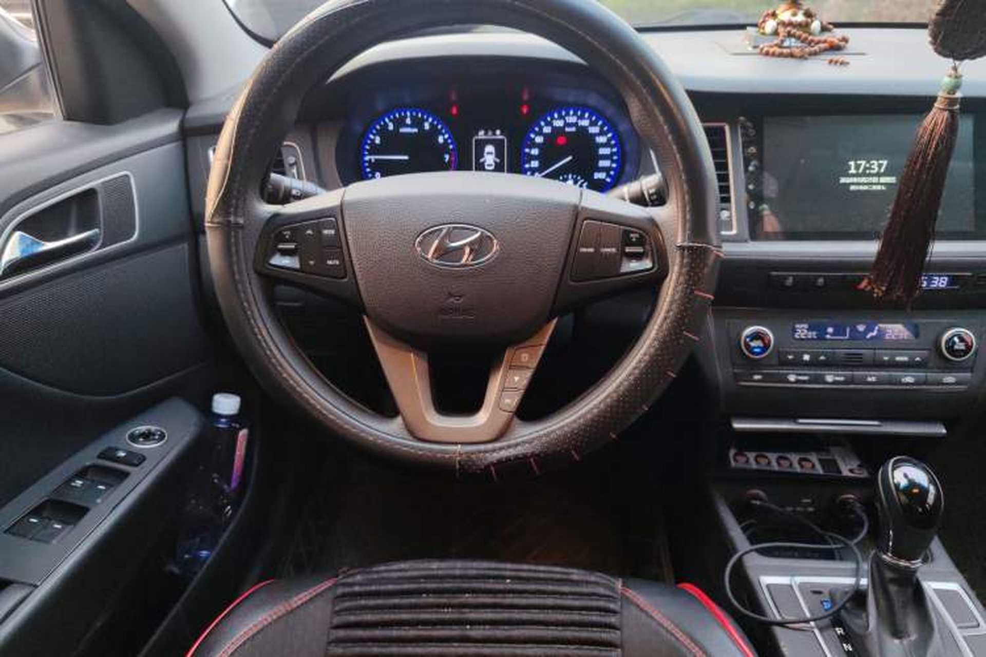 Used Hyundai Mistra 2014 1.8L Automatic Smart GLS Steering Wheel
