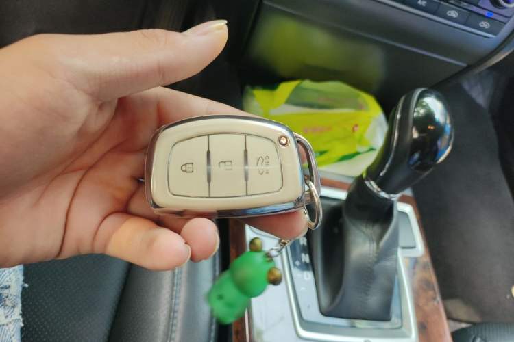 Used Hyundai Mistra 2014 1.8L Automatic Deluxe DLX Model Vehicle Key