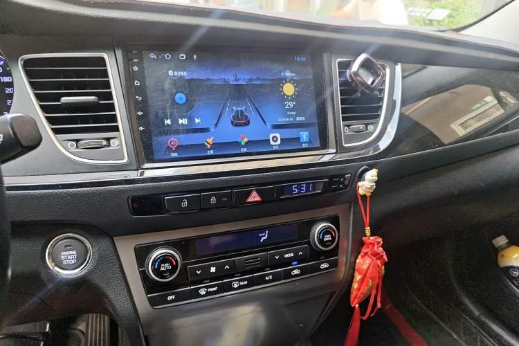 Used Hyundai Mistra 2014 1.8L Automatic Smart GLS Audio And AC Panel