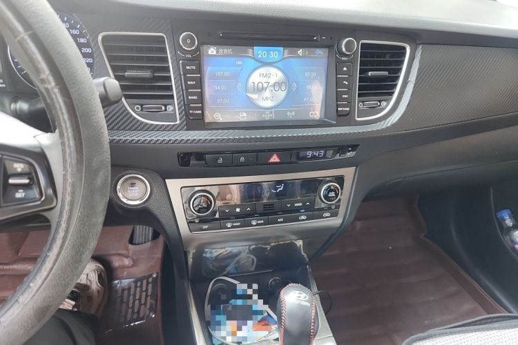 Used Hyundai Mistra 2014 1.8L Automatic Deluxe DLX Model Audio And AC Panel