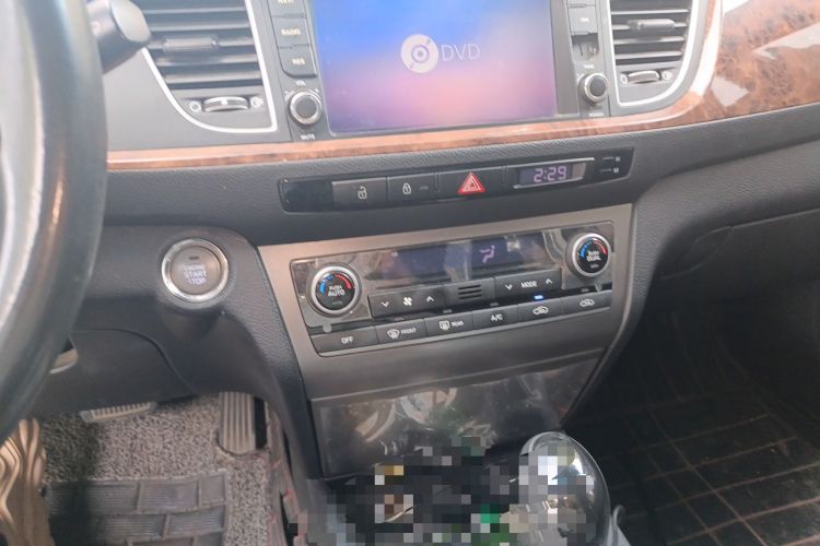 Used Hyundai Mistra 2014 1.8L Automatic Deluxe DLX Model Audio And AC Panel