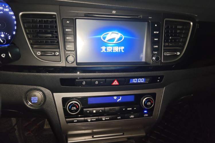 Used Hyundai Mistra 2014 1.8L Automatic Smart GLS Audio And AC Panel