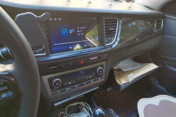 Used Hyundai Mistra 2014 1.8L Automatic Smart GLS Audio And AC Panel