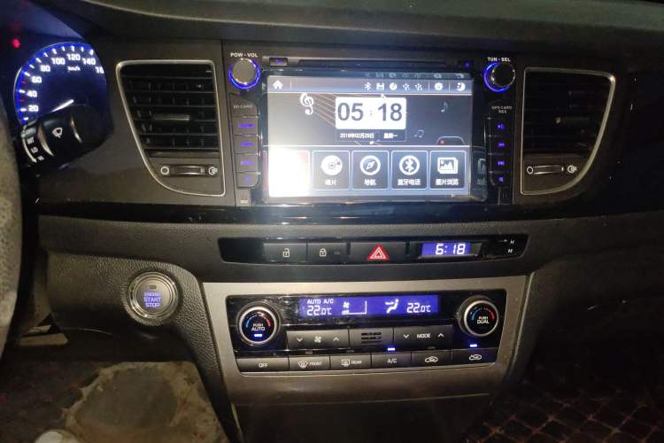 Used Hyundai Mistra 2014 1.8L Automatic Smart GLS Audio And AC Panel