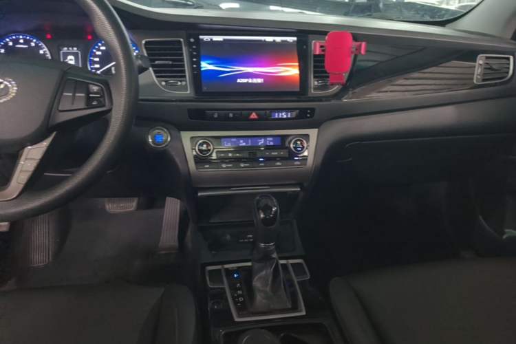 Used Hyundai Mistra 2014 1.8L Automatic Smart GLS Audio And AC Panel