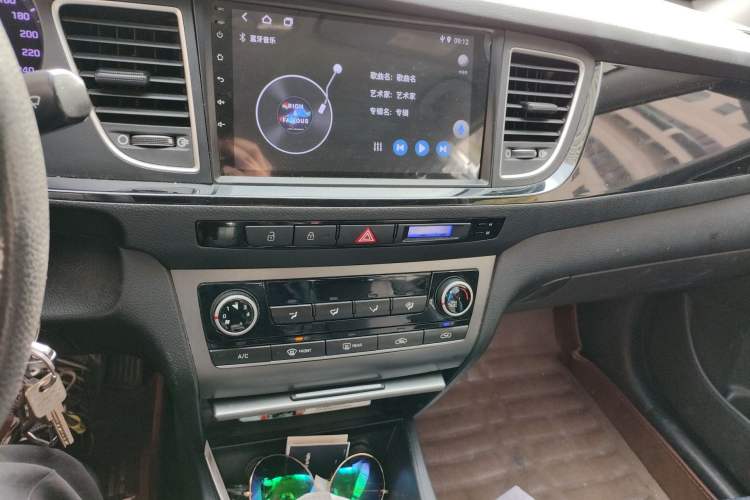 Used Hyundai Mistra 2014 1.8L Manual Comfort GL Model Audio And AC Panel