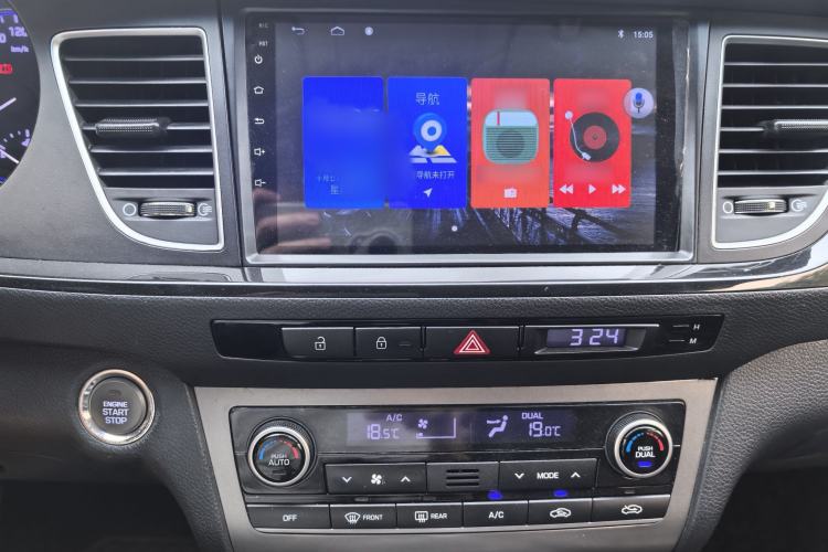 Used Hyundai Mistra 2014 1.8L Automatic Smart GLS Audio And AC Panel
