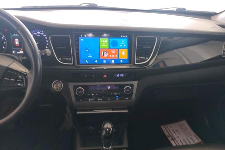Used Hyundai Mistra 2014 1.8L Automatic Deluxe DLX Model Audio And AC Panel