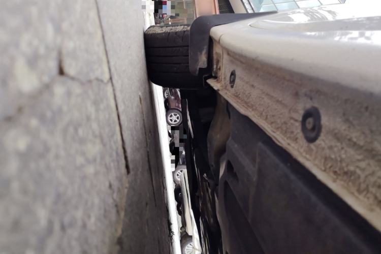Used Hyundai Mistra 2014 1.8L Automatic Smart GLS Chassis Front