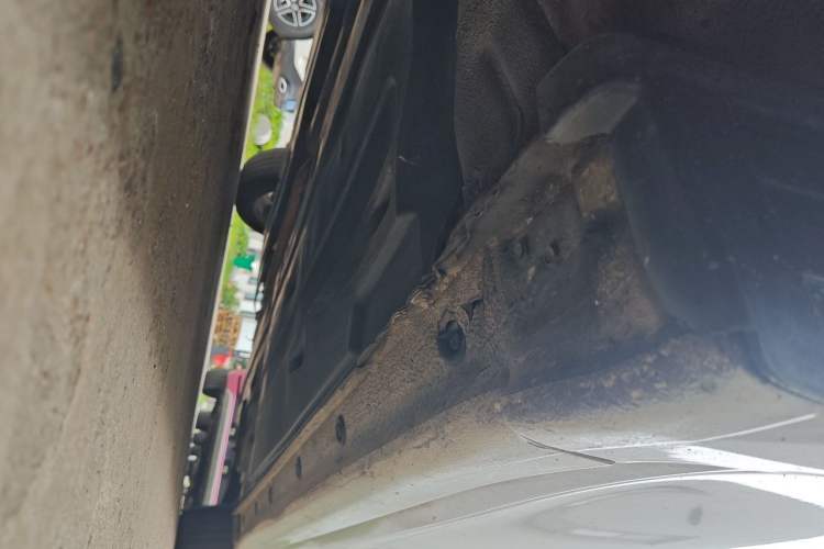 Used Hyundai Mistra 2014 1.8L Automatic Smart GLS Chassis Front Left