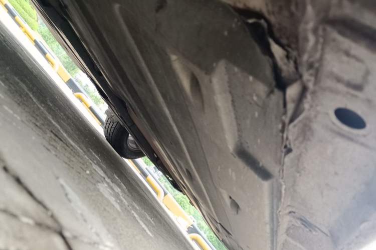 Used Hyundai Mistra 2014 1.8L Automatic Smart GLS Chassis Front Left