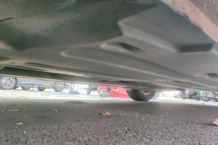 Used Hyundai Mistra 2014 1.8L Automatic Smart GLS Chassis Front Left