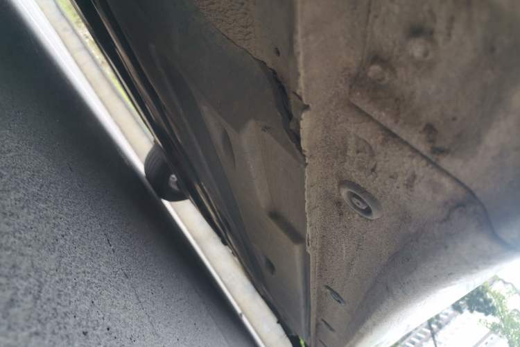 Used Hyundai Mistra 2014 1.8L Automatic Smart GLS Chassis Front Left