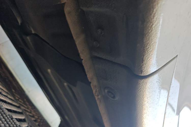 Used Hyundai Mistra 2014 1.8L Automatic Smart GLS Chassis Front Left