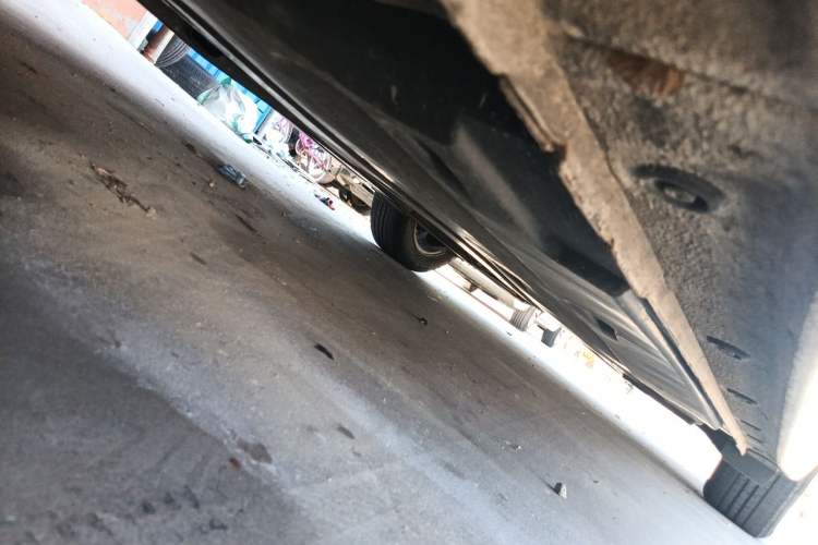 Used Hyundai Mistra 2014 1.8L Automatic Smart GLS Chassis Front Left