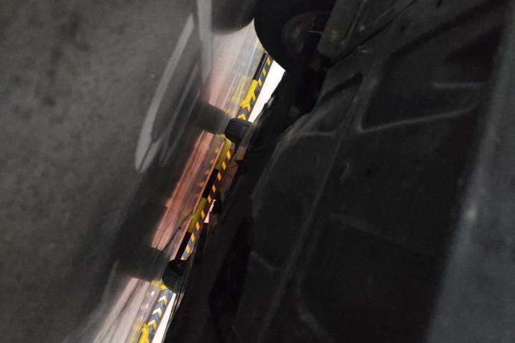 Used Hyundai Mistra 2014 1.8L Automatic Smart GLS Chassis Front Left