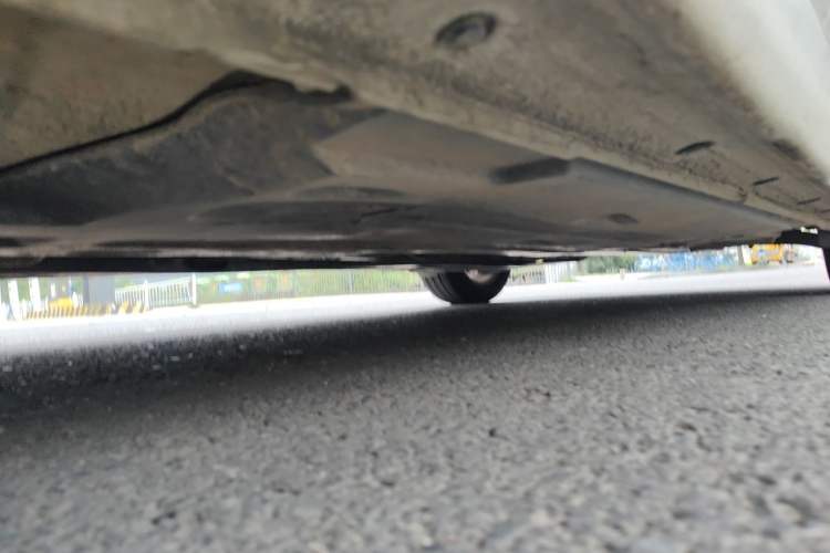 Used Hyundai Mistra 2014 1.8L Automatic Smart GLS Chassis Front Left