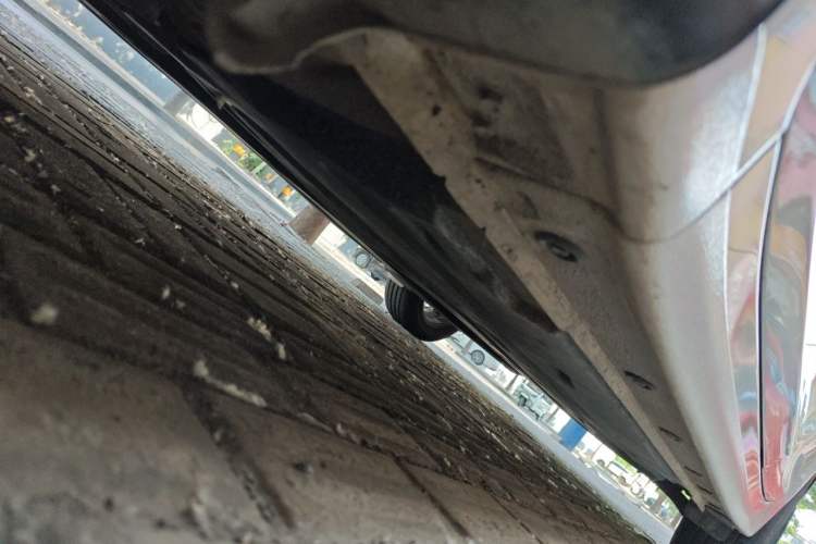 Used Hyundai Mistra 2014 1.8L Automatic Smart GLS Chassis Front Left
