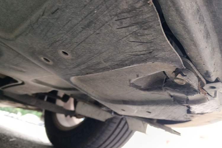 Used Hyundai Mistra 2014 1.8L Automatic Smart GLS Chassis Front Left