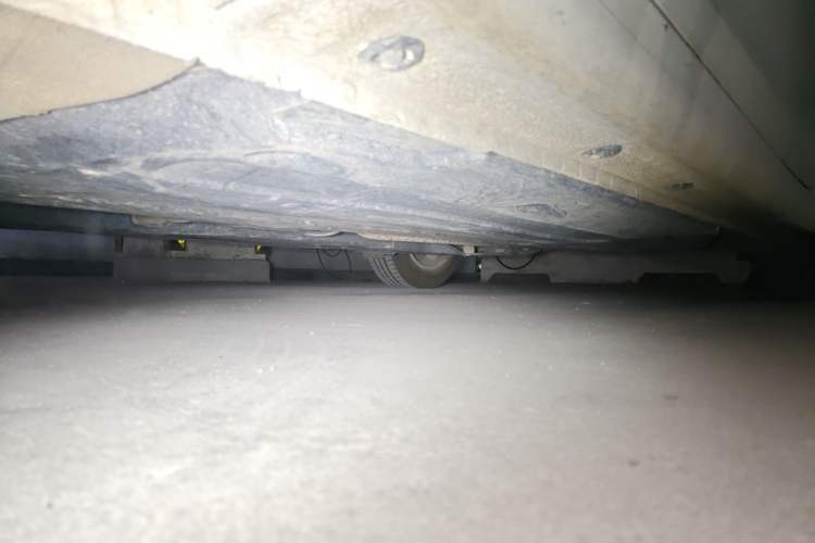 Used Hyundai Mistra 2014 1.8L Automatic Smart GLS Chassis Front Left