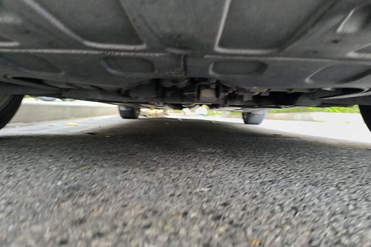 Used Hyundai Mistra 2014 1.8L Automatic Deluxe DLX Model Chassis Front
