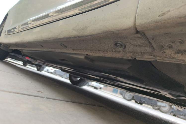 Used Hyundai Mistra 2014 1.8L Automatic Deluxe DLX Model Chassis Front Right