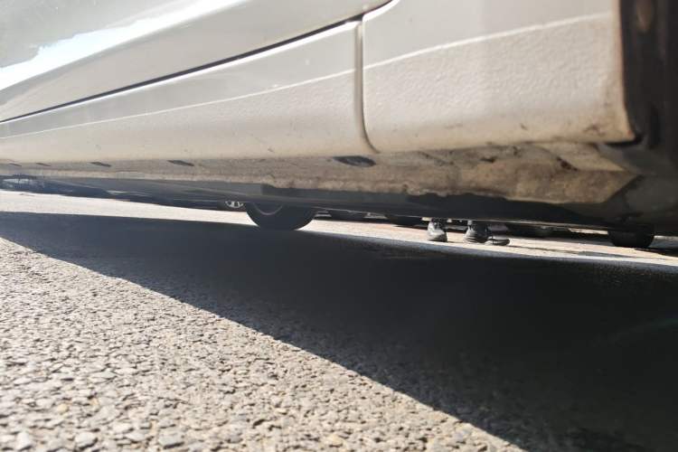 Used Hyundai Mistra 2014 1.8L Automatic Deluxe DLX Model Chassis Front Right