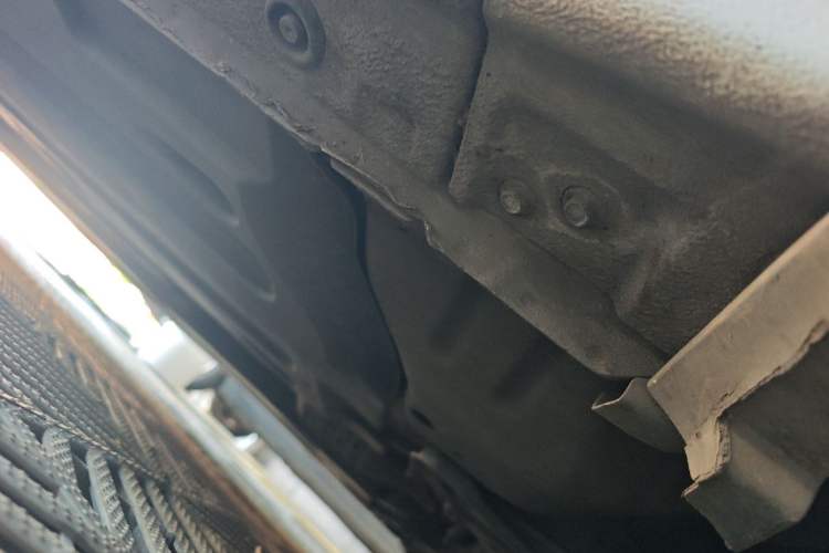 Used Hyundai Mistra 2014 1.8L Automatic Smart GLS Chassis Front Right