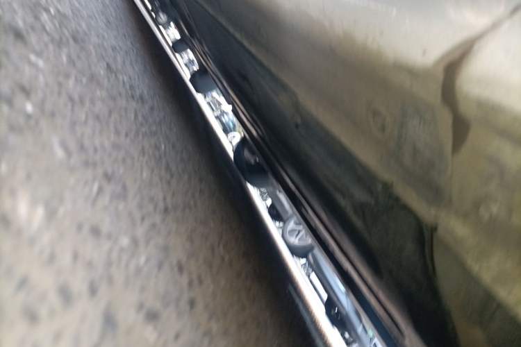 Used Hyundai Mistra 2014 1.8L Automatic Deluxe DLX Model Chassis Front Right