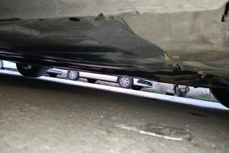 Used Hyundai Mistra 2014 1.8L Automatic Smart GLS Chassis Front Right