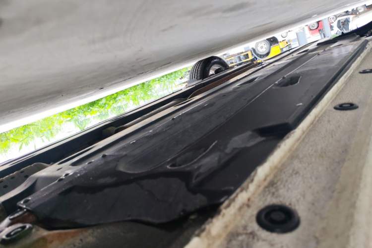 Used Hyundai Mistra 2014 1.8L Automatic Smart GLS Chassis Front Right