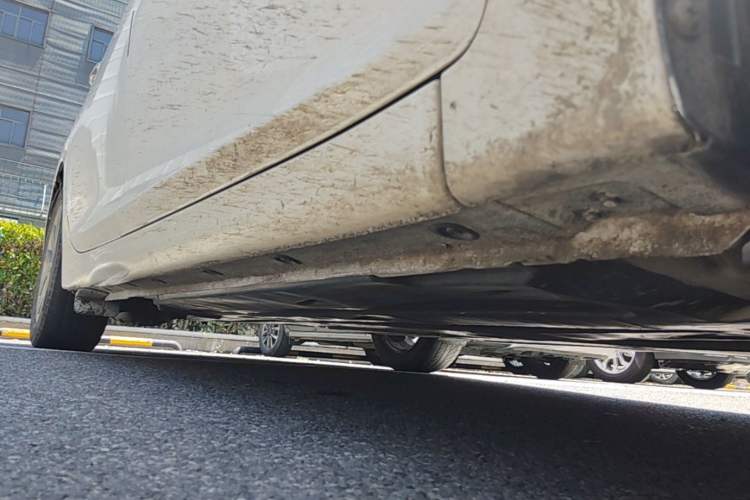 Used Hyundai Mistra 2014 1.8L Automatic Smart GLS Chassis Front Right