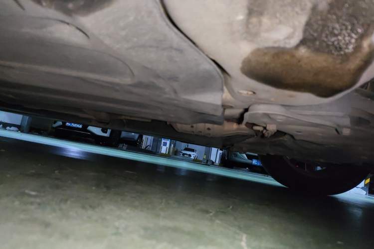 Used Hyundai Mistra 2014 1.8L Automatic Smart GLS Chassis Front Right