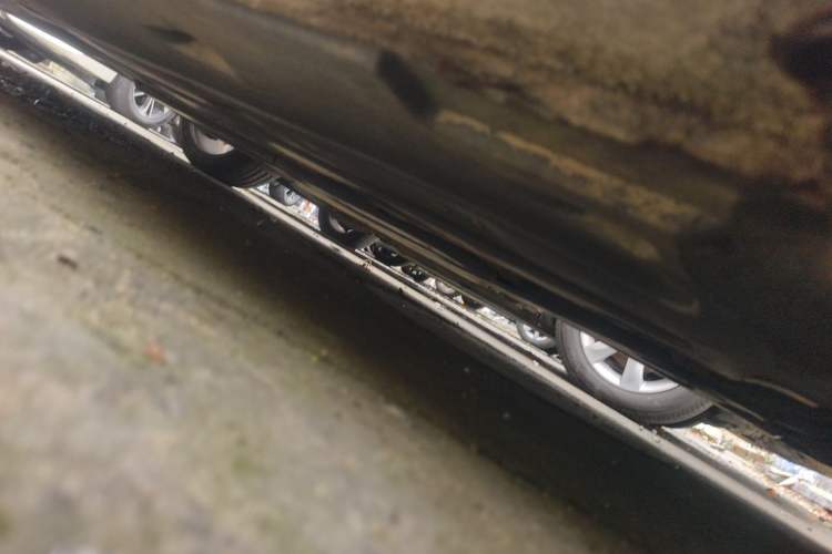 Used Hyundai Mistra 2014 1.8L Automatic Smart GLS Chassis Front Right