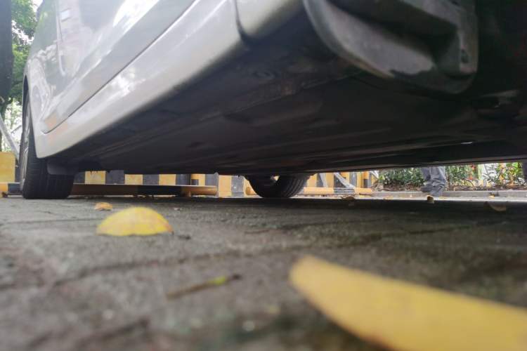 Used Hyundai Mistra 2014 1.8L Automatic Deluxe DLX Model Chassis Front Right