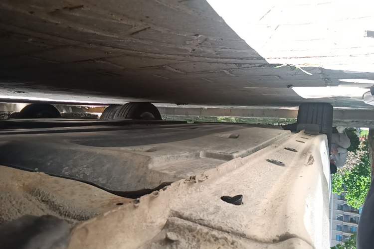 Used Hyundai Mistra 2014 1.8L Automatic Deluxe DLX Model Chassis Front Right
